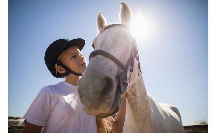 Bambini e cavalli: perché l'equitazione fa crescere meglio
